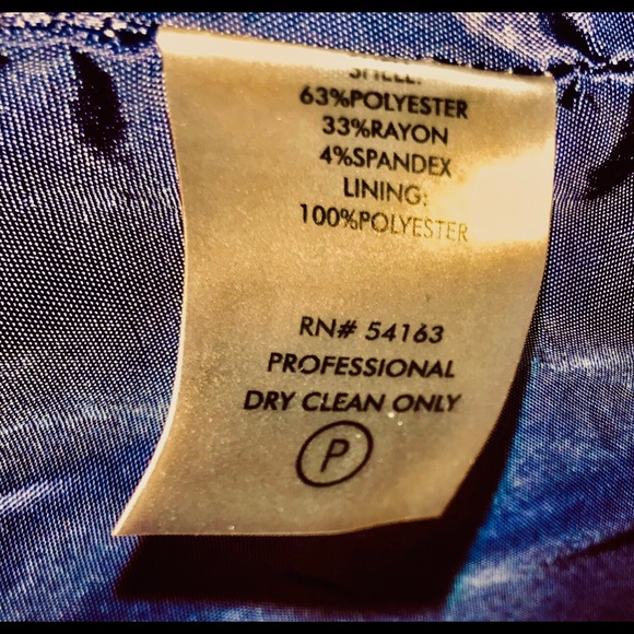 Sz 10, Professional dry clean only - Picture 5 of 7